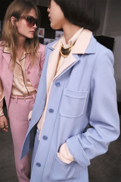 Look 30